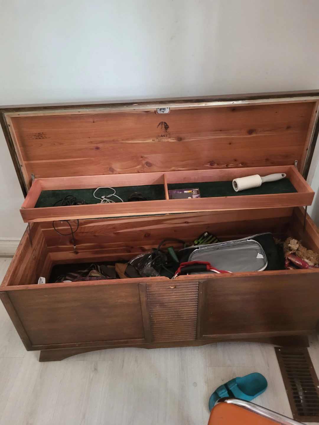 Lane Cedar Chest - photo 3