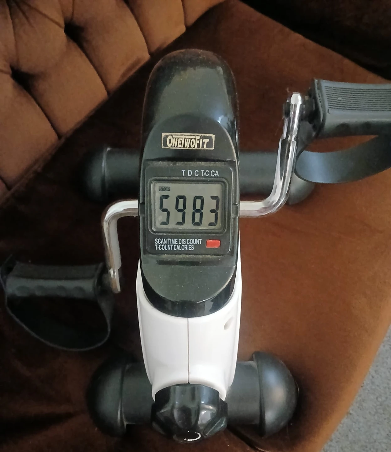 ONE TWO FIT Mini Exercise Bike