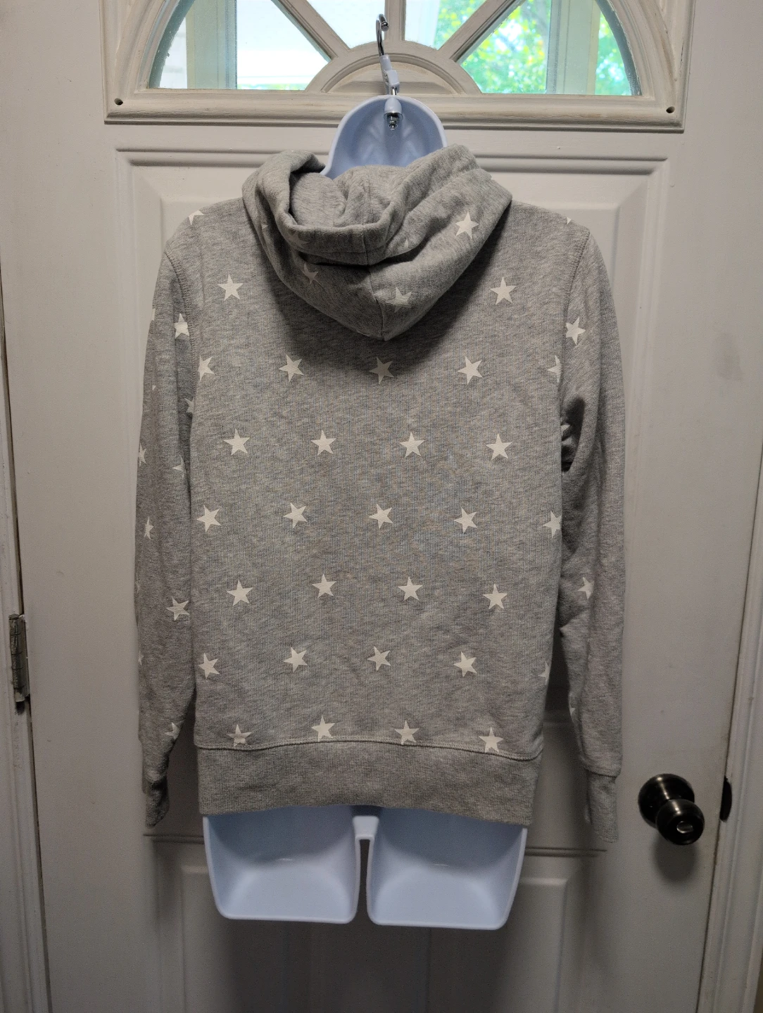 Amazon Essentials Grey Star Hoodie - photo 4