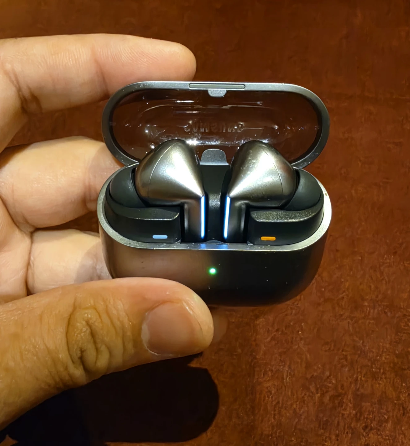 Samsung Galaxy Buds3 Pro (Silver) – Excellent Working Condition - photo 2
