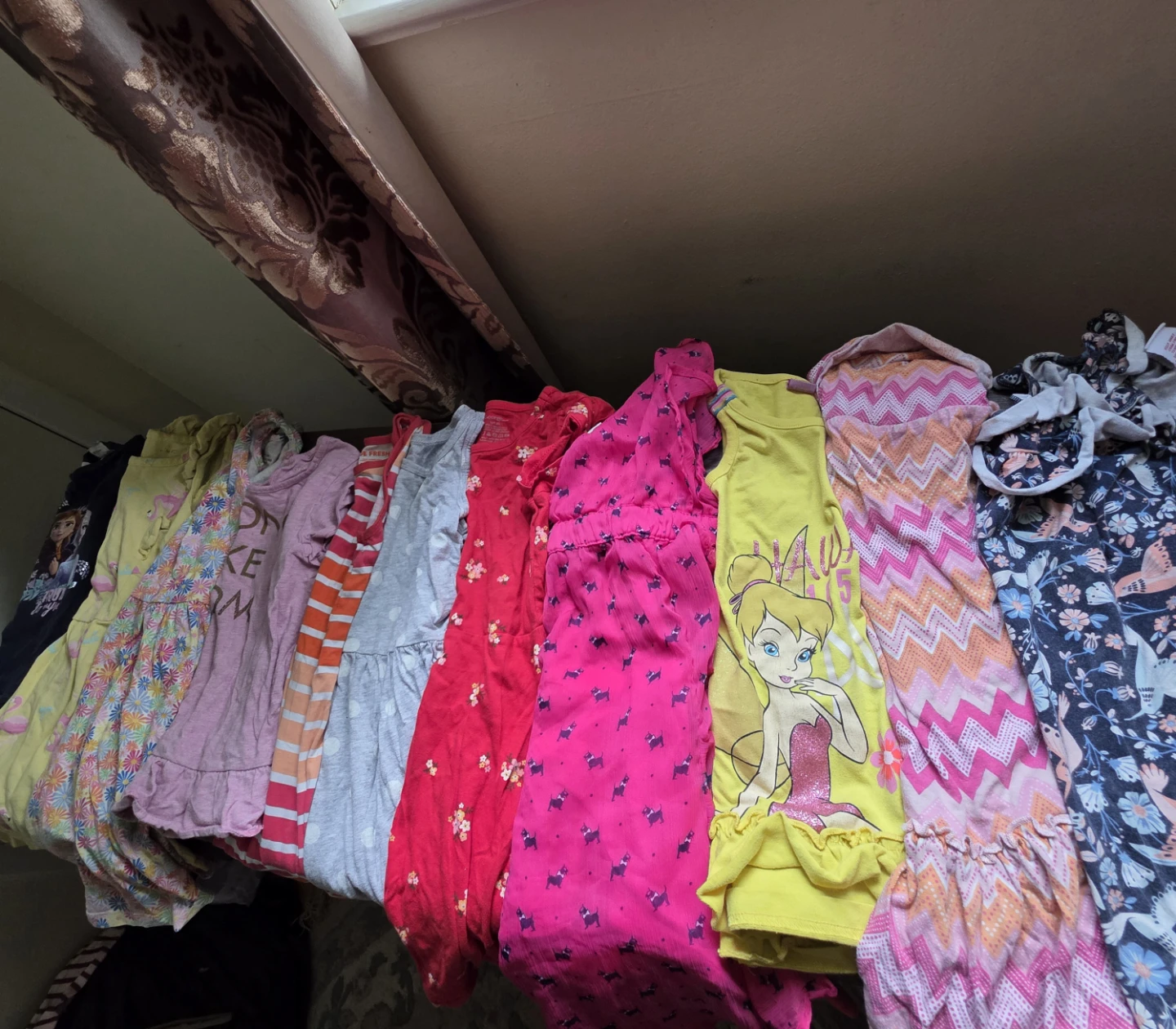 Girls 4/5 T girls clothes 80 pieces for 70 dollars - photo 3
