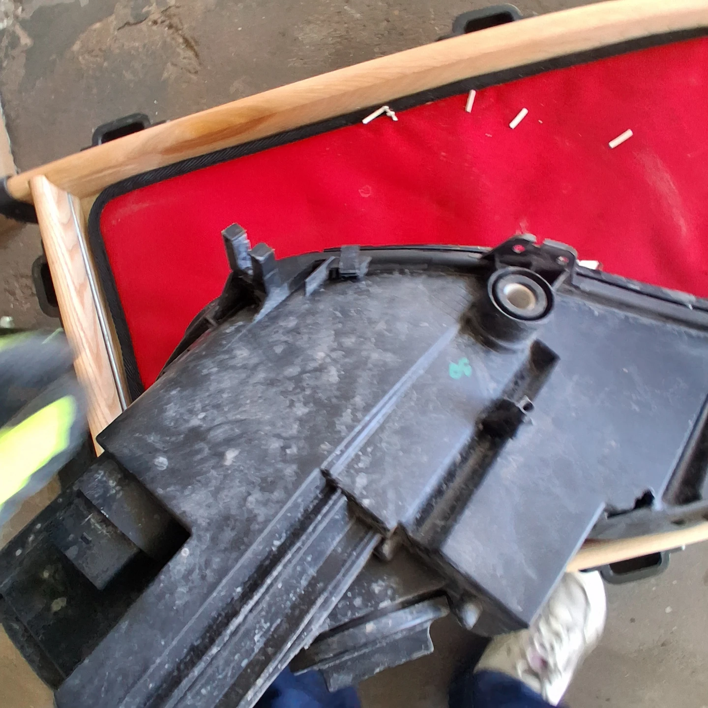 Headlight Assembly - photo 5