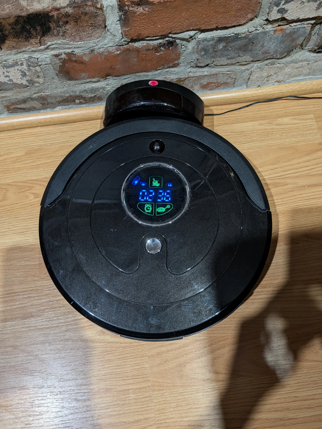 Robot Vacuum with Remote - photo 2
