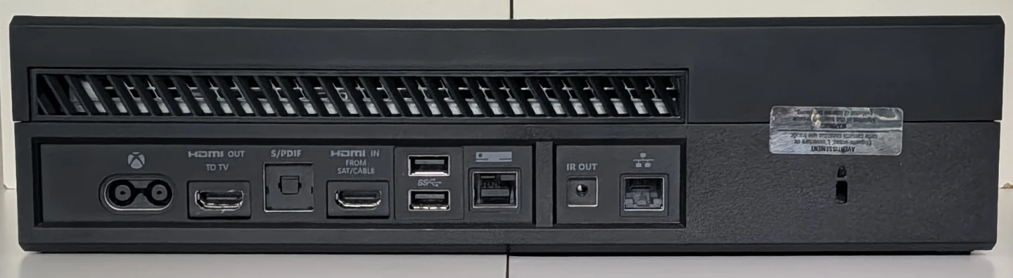 Fully Equipped 500GB Xbox One w/ Everything You Need - $250 - photo 4