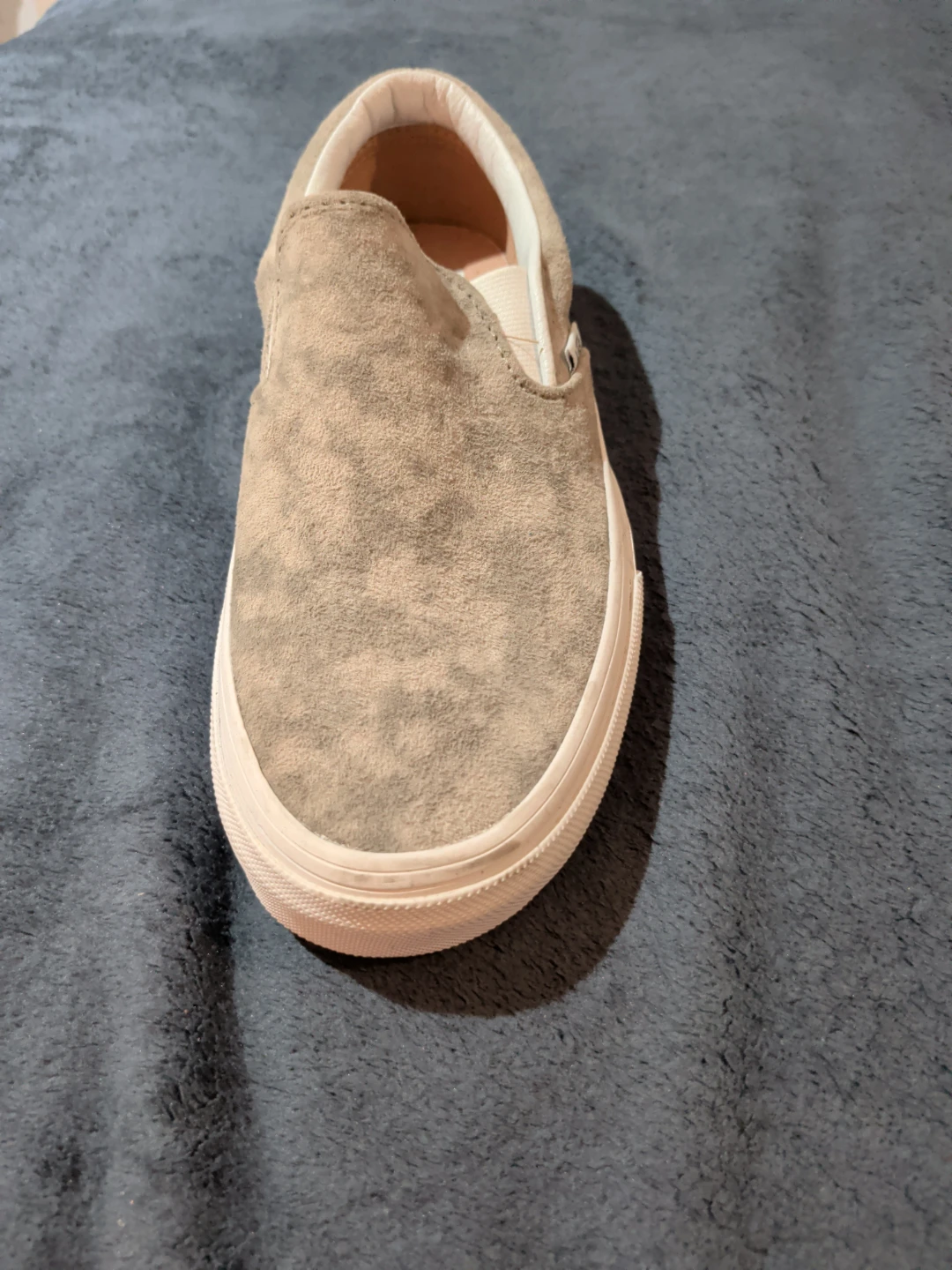 Brand New Vans Suede Slip-On shoe women size 6, men 4, youth 4.5 - photo 4