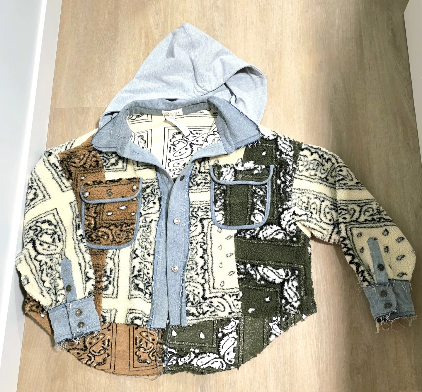 Oli & Hali Paisley Sherpa Jacket with Hood