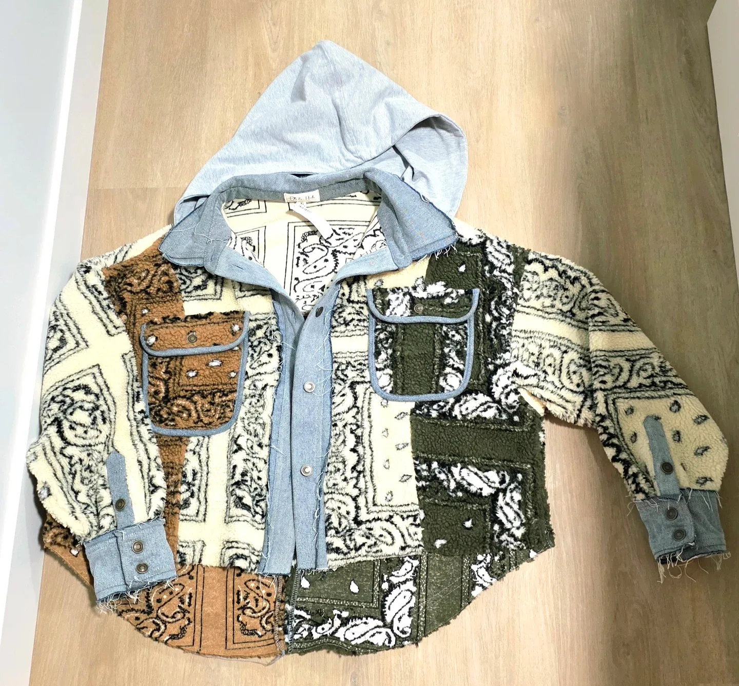 Oli & Hali Paisley Sherpa Jacket with Hood