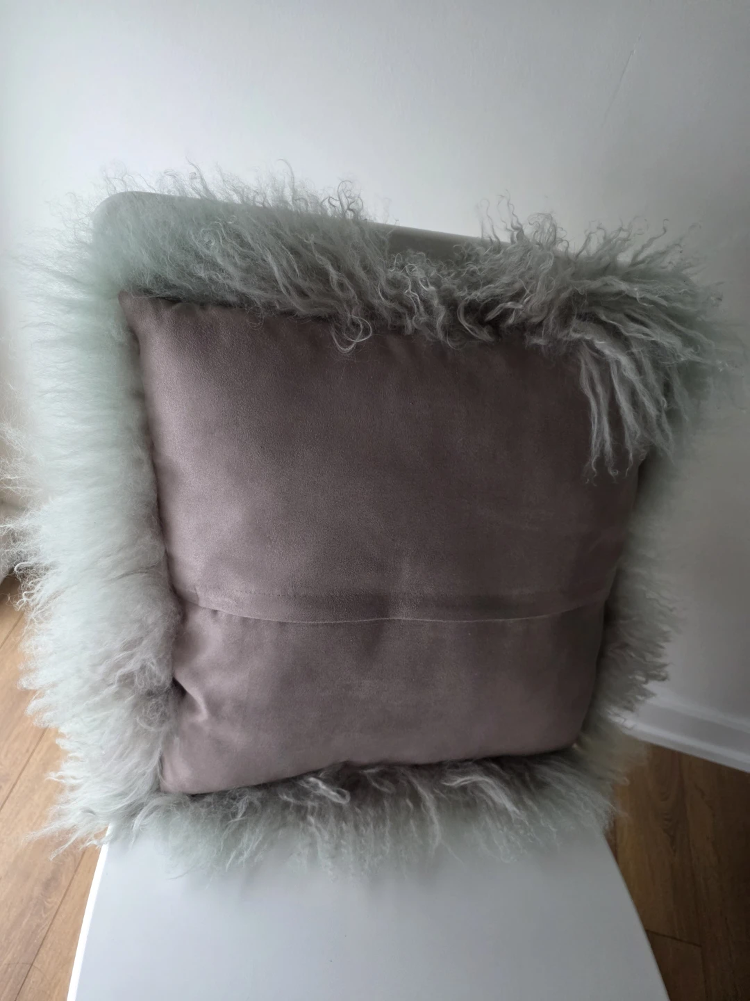 Quince Luxe Mongolian Lamb Pillow Cover - photo 3