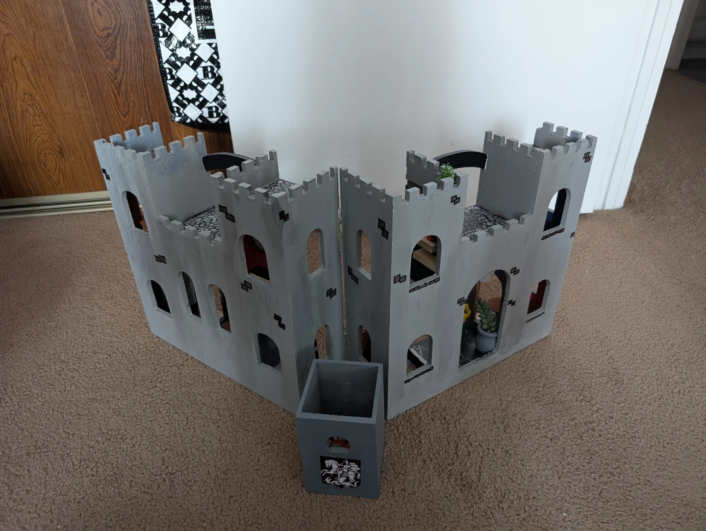Wooden Toy Castle with Figures - photo 3