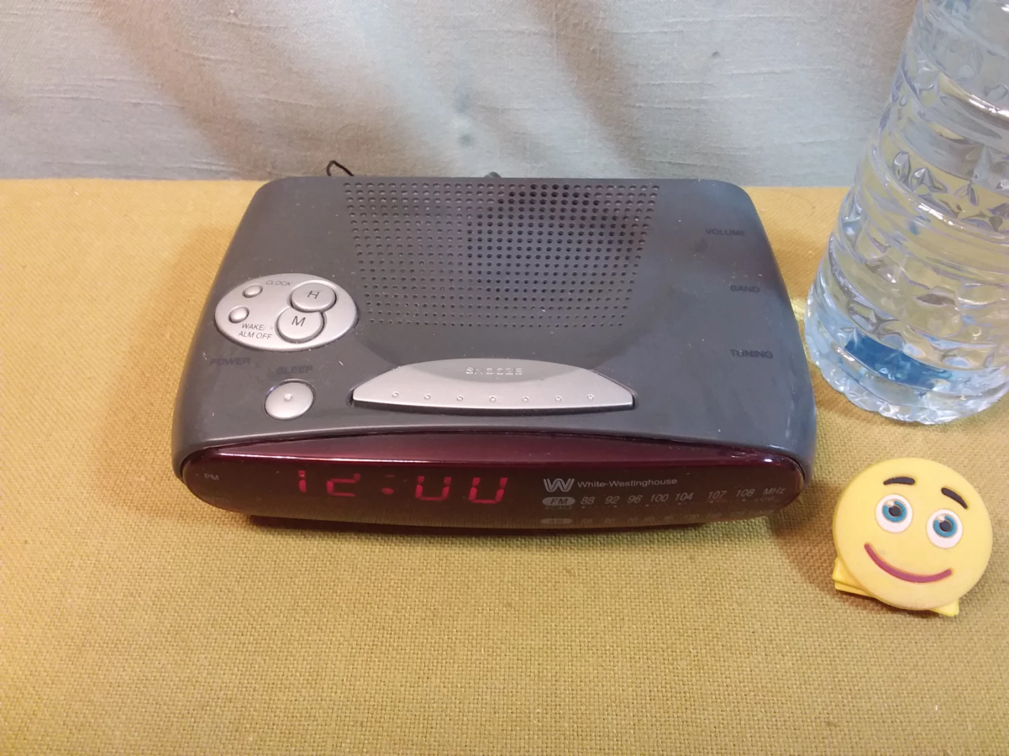 🚨 🕑 📻 ➡️ White-Westinghouse FM/AM Digital Clock Radio 🚨 🕑 📻
