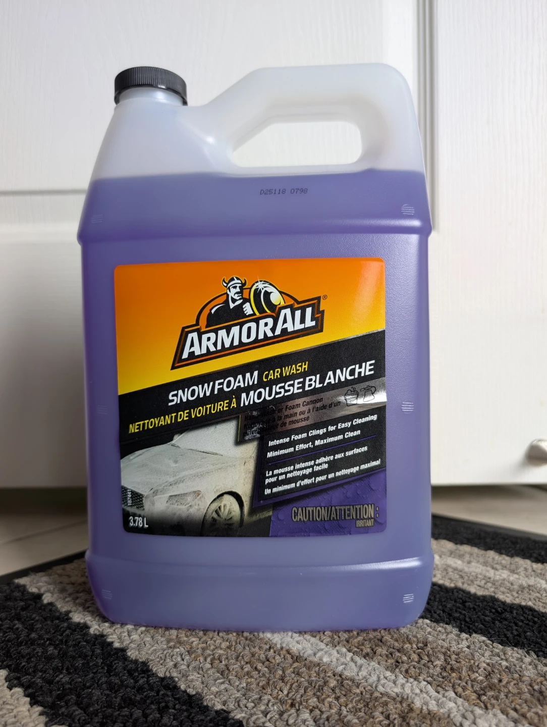 NIB - Armor All Snow Foam Car Wash - 3.78 L