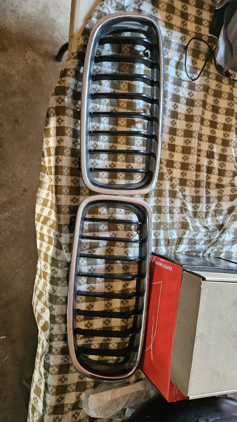 Bmw 328i front grill