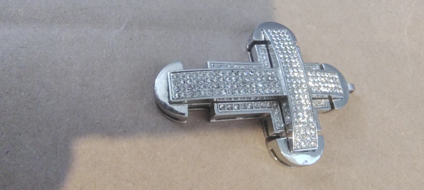 Rhinestone Cross Pendant - photo 2