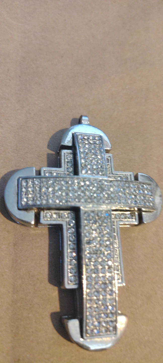Rhinestone Cross Pendant - photo 3