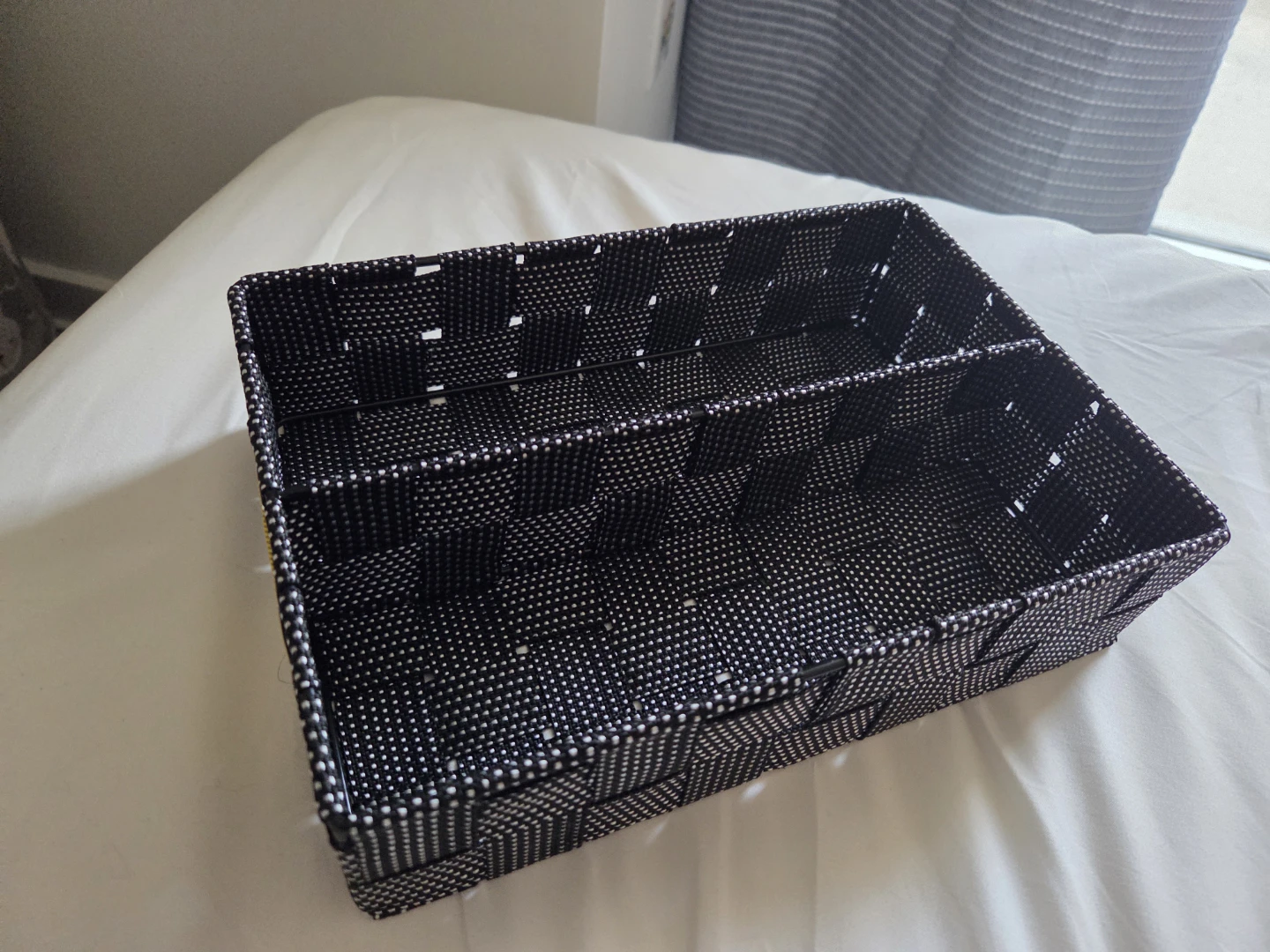 New unused Multi-purpose Tray Organizer