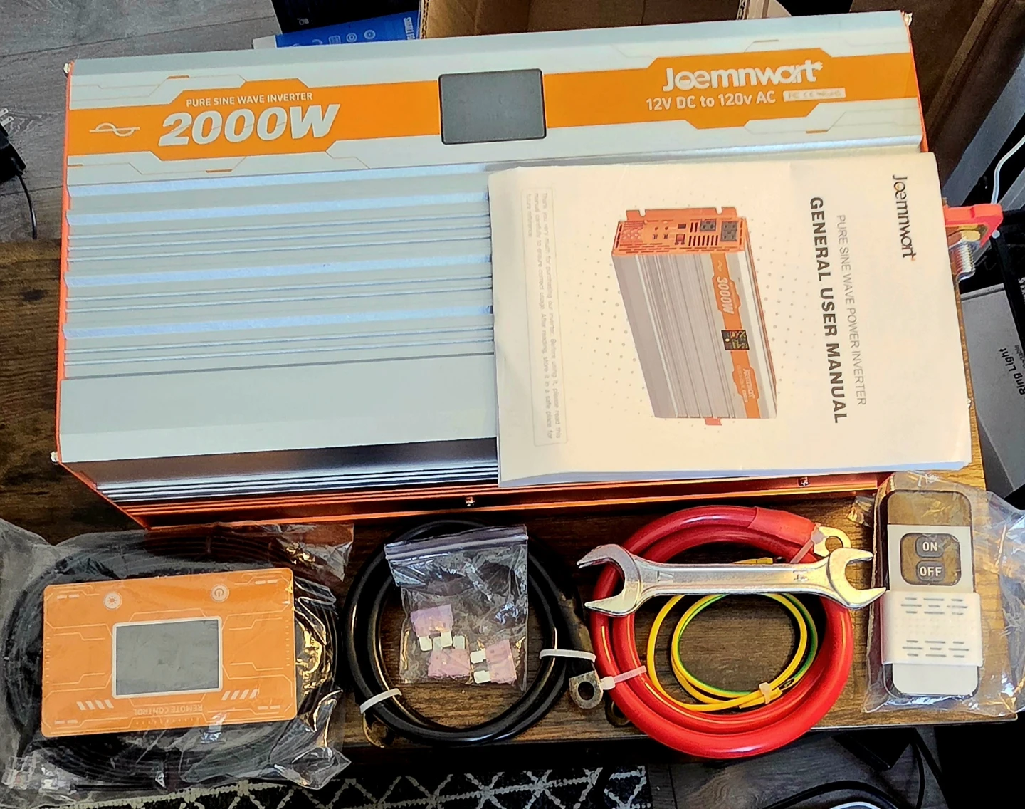 2000W Pure Sine Wave Power Inverter, 12V to 120V AC Converter - photo 2