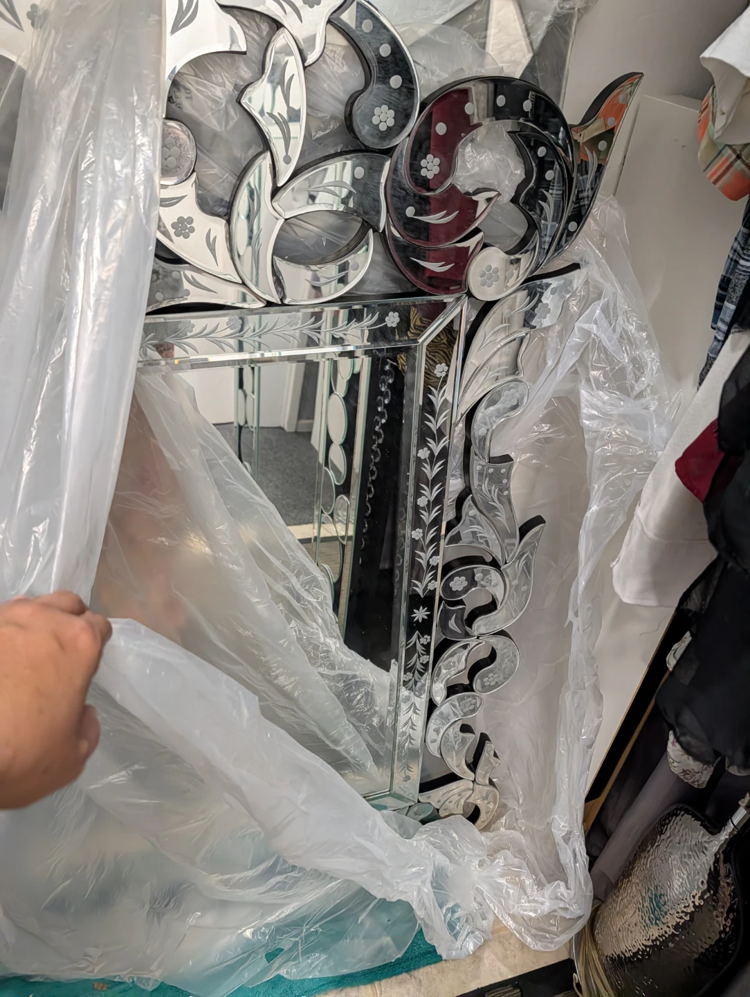 Ornate Etched Glass Mirror - photo 4