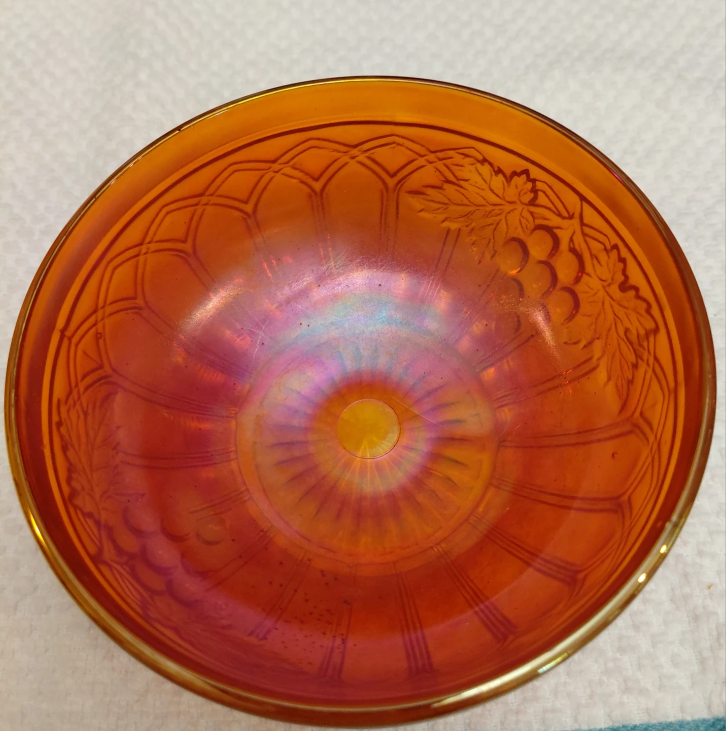 Vintage Marigold Carnival Glass Bowls Grape / Gothic *READ* - photo 3