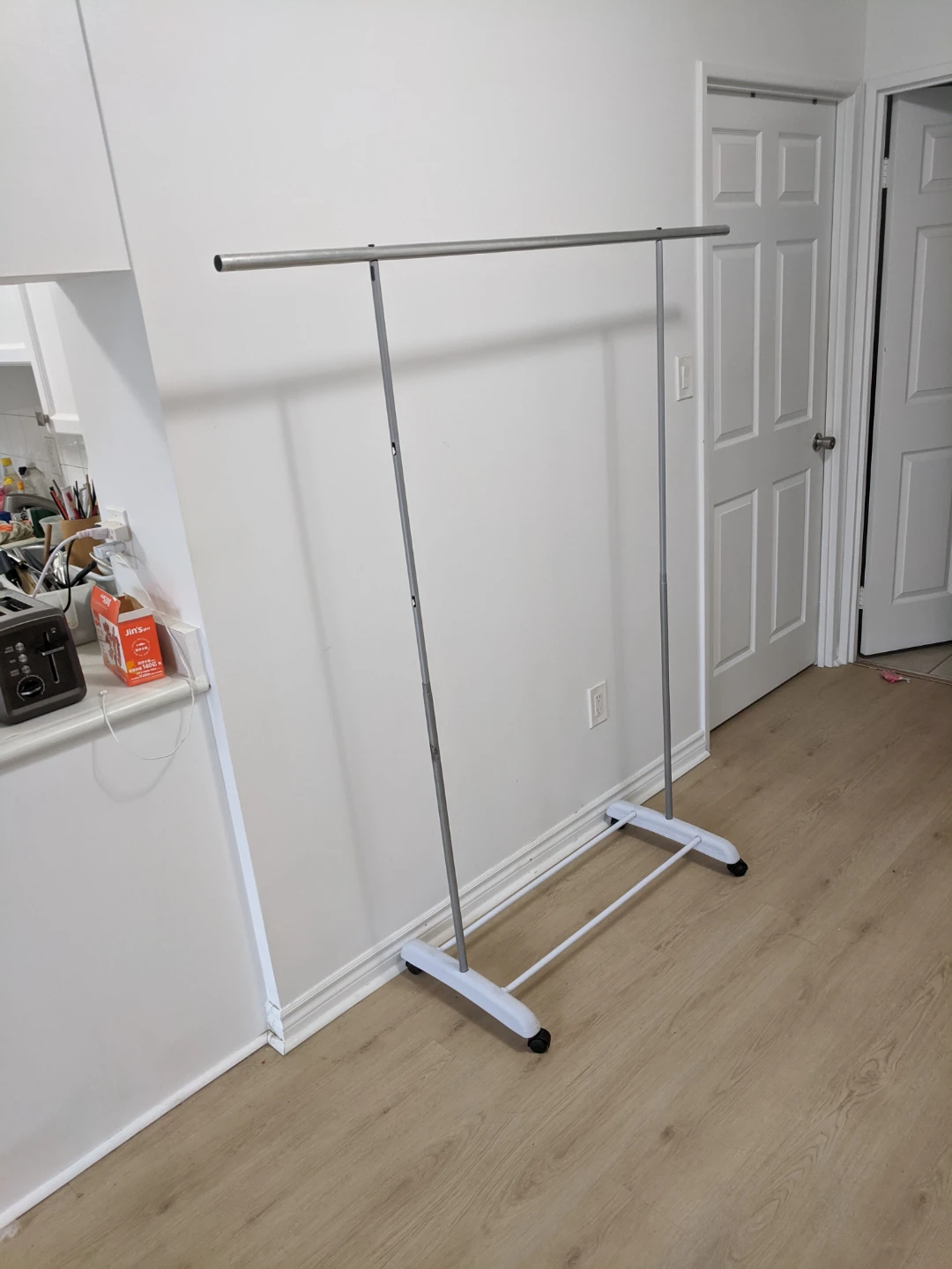 Collapsible Rolling Garment Rack - photo 3