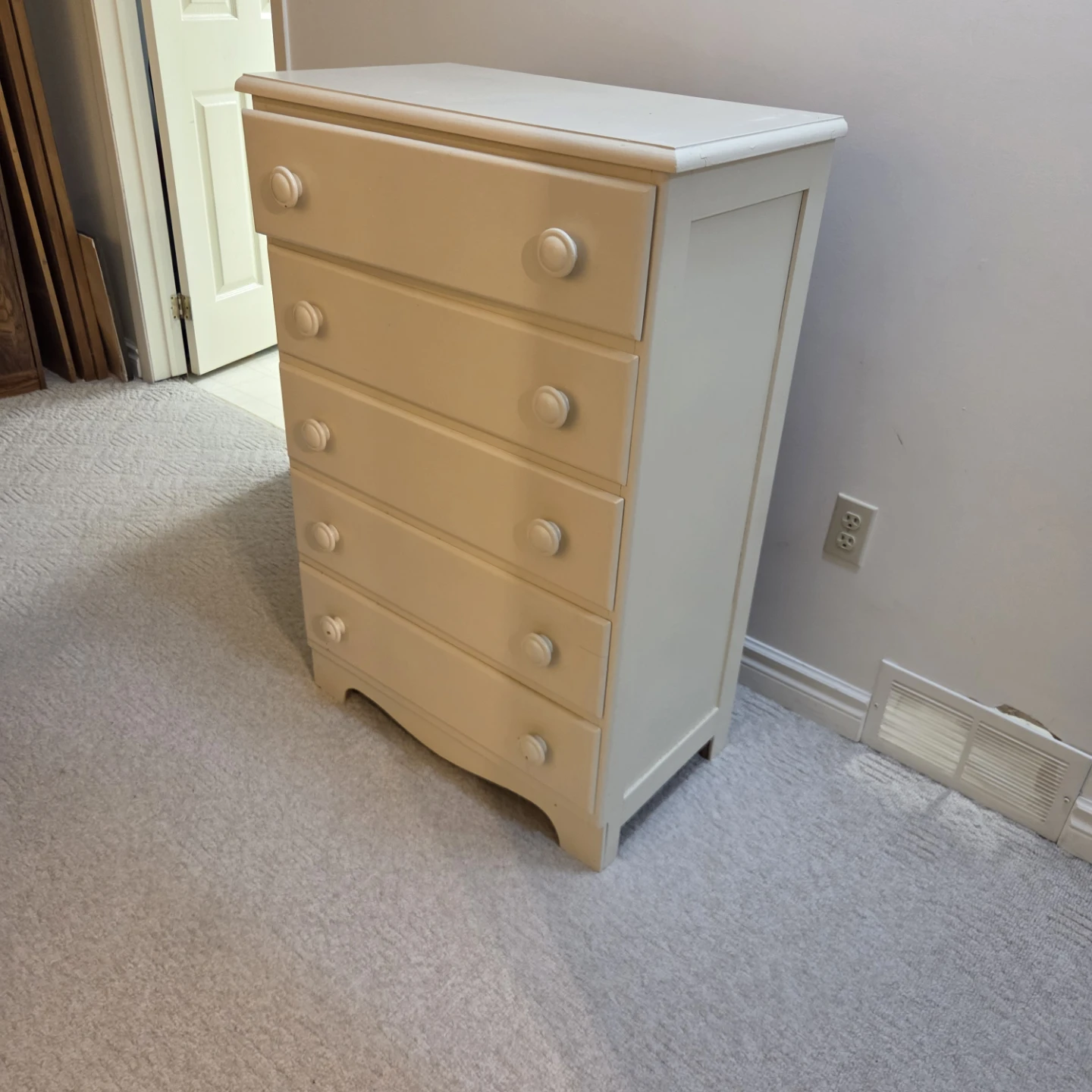 Cream 5-Drawer Dresser - photo 2