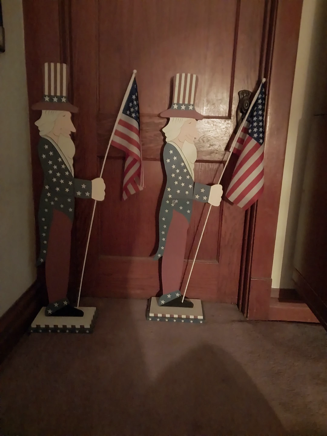 Set of 2 Uncle Sam Patriotic Decorations with Flags