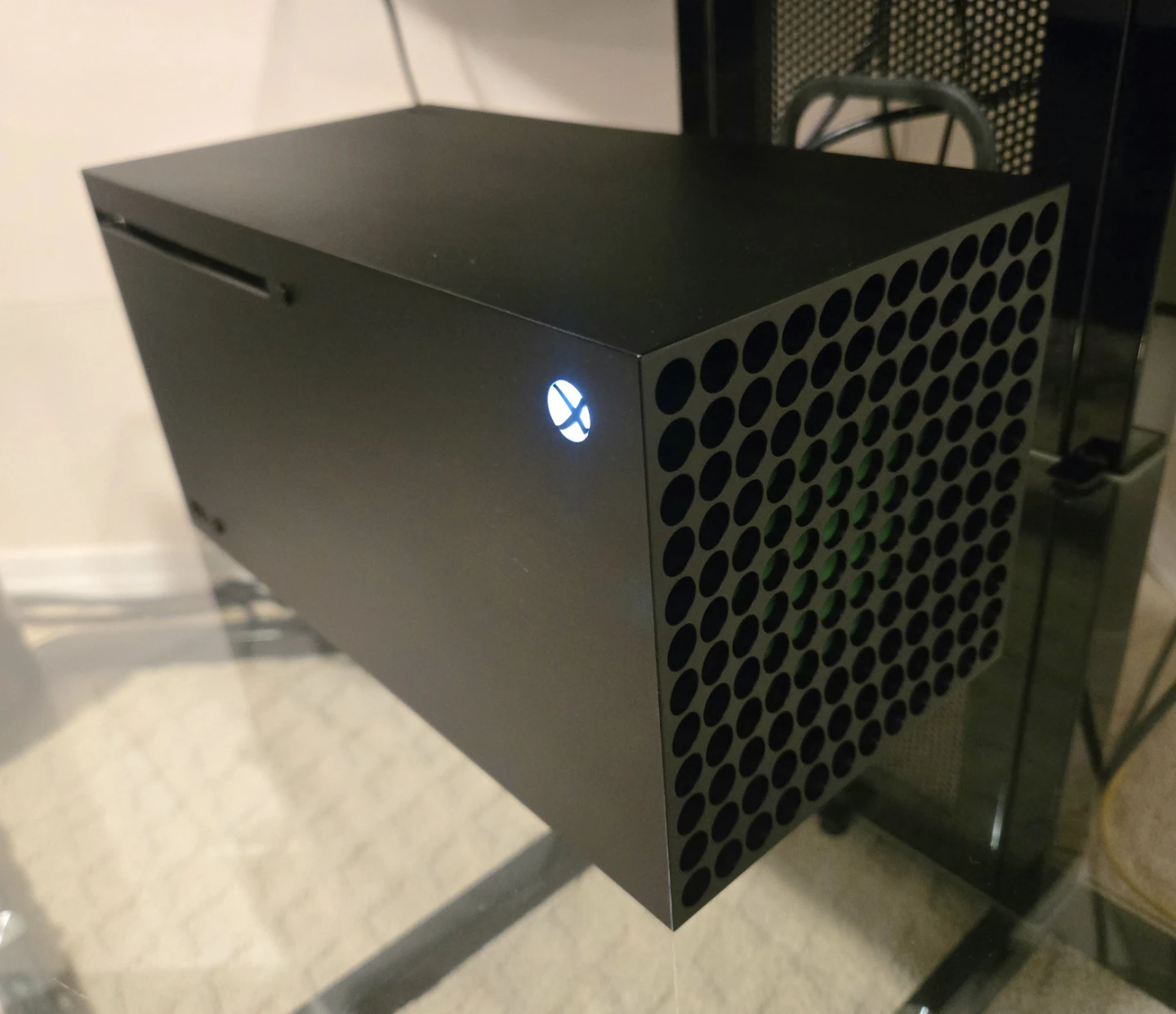 XBOX SERIES X 1TB + STAR WARS OUTLAWS - photo 3