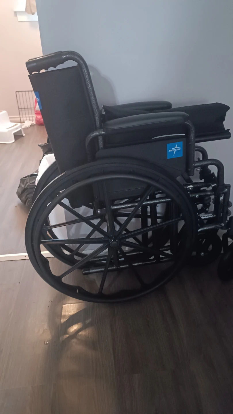 Medline Wheelchair - photo 3
