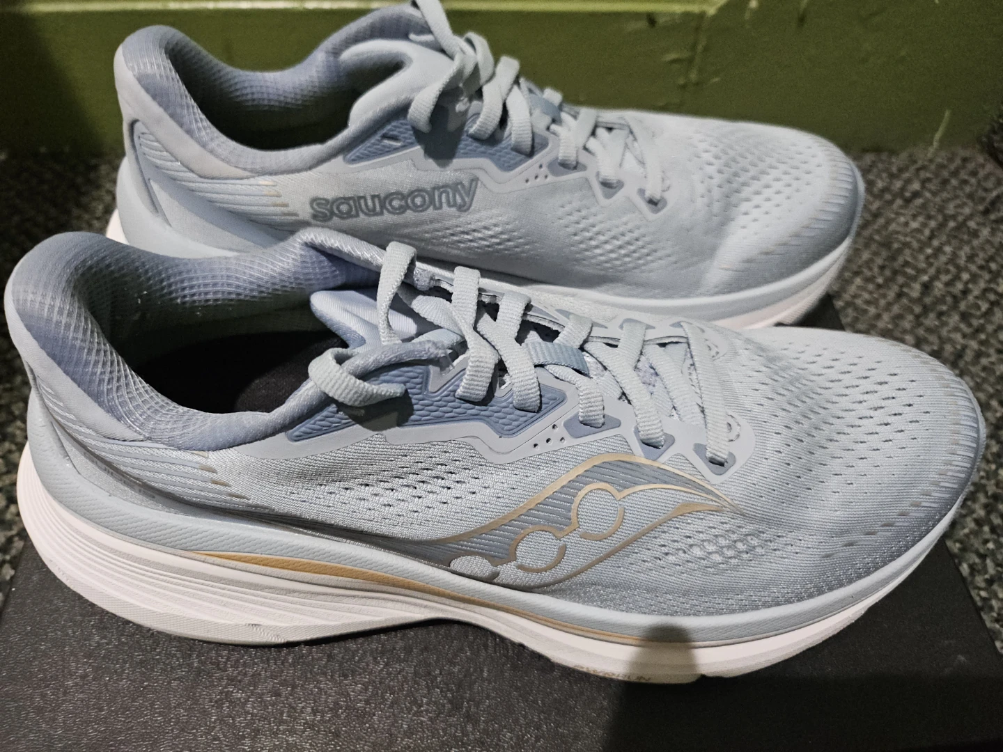 Saucony Running Shoes - photo 3