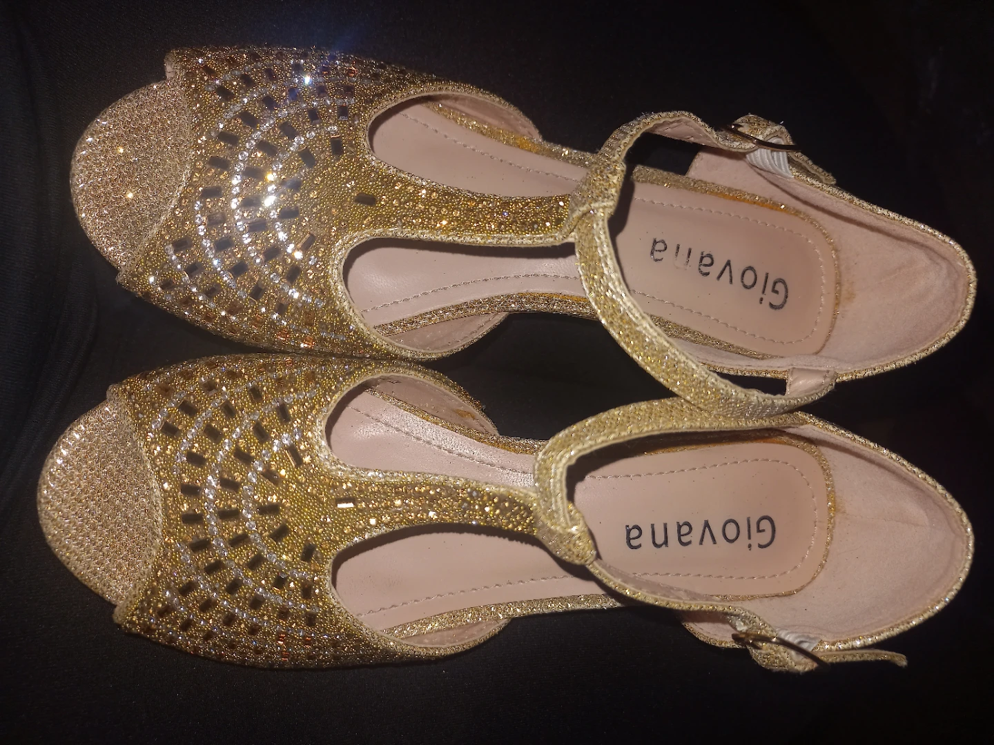 Giovana Gold Sparkly Heels - Size 32