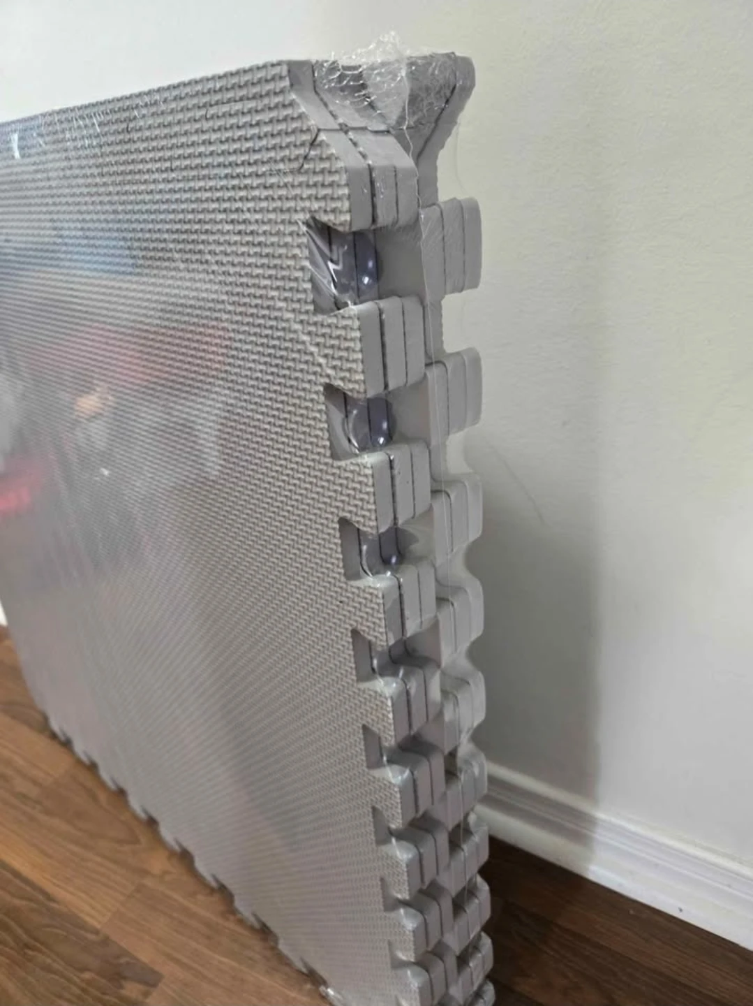 1/2" 2'x2' (24"x24") Thick Puzzle Interlocking Foam Mats - photo 2