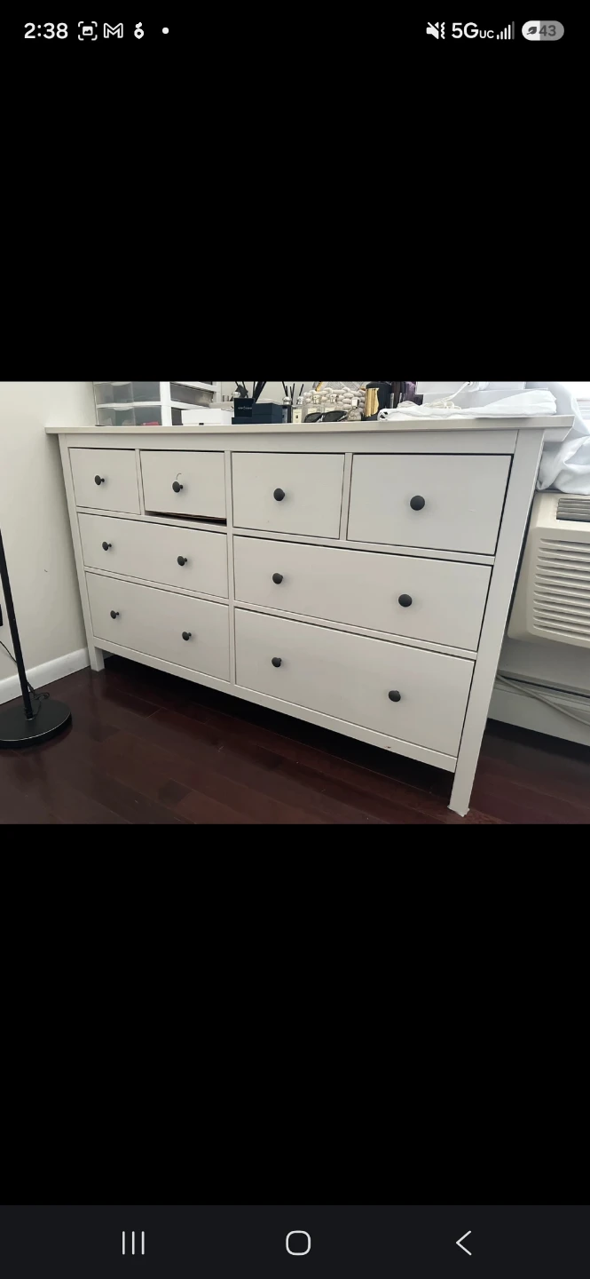 White 8-Drawer Dresser