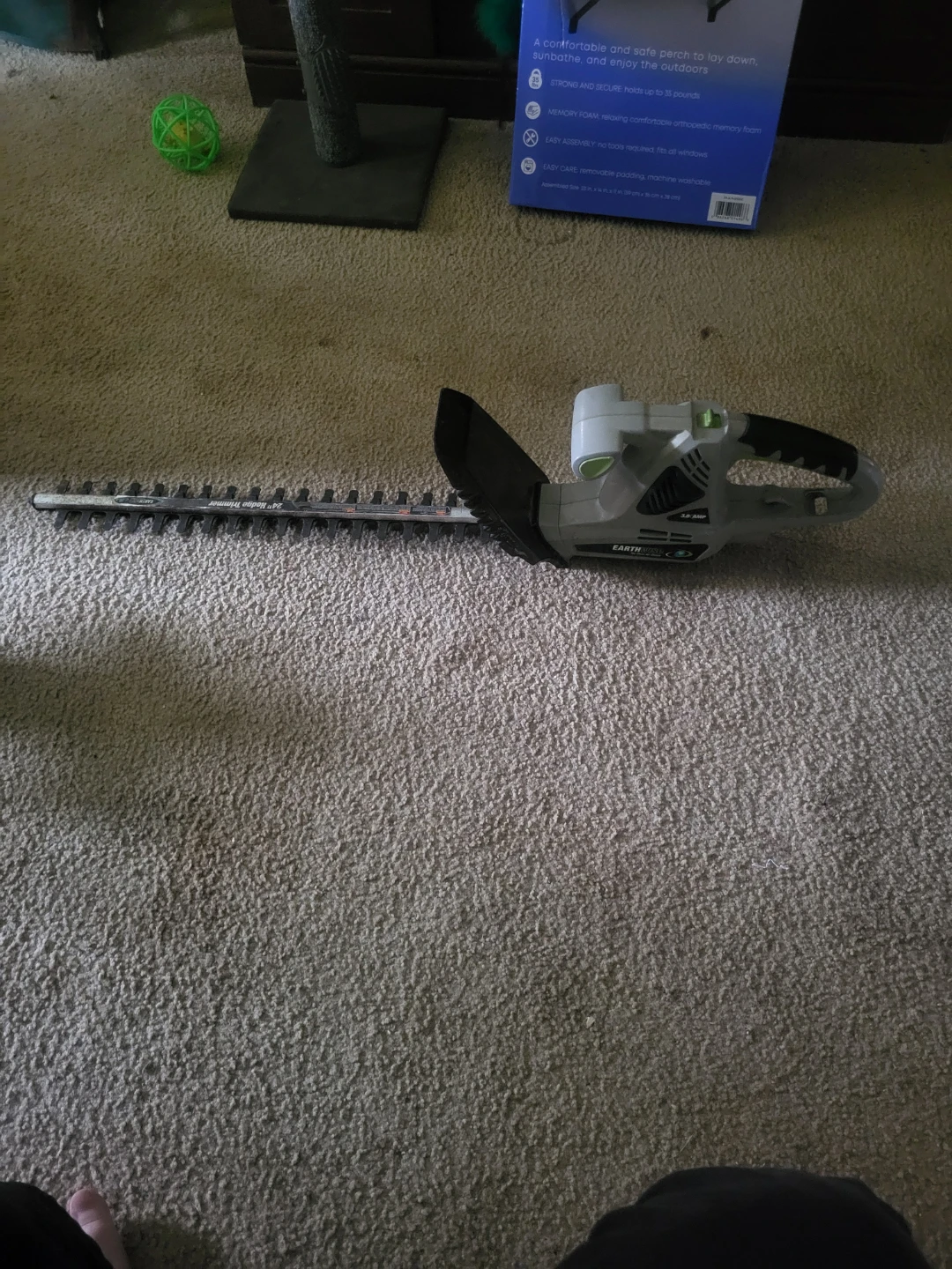 Earthwise 3.8 Amp Electric Hedge Trimmer - photo 2