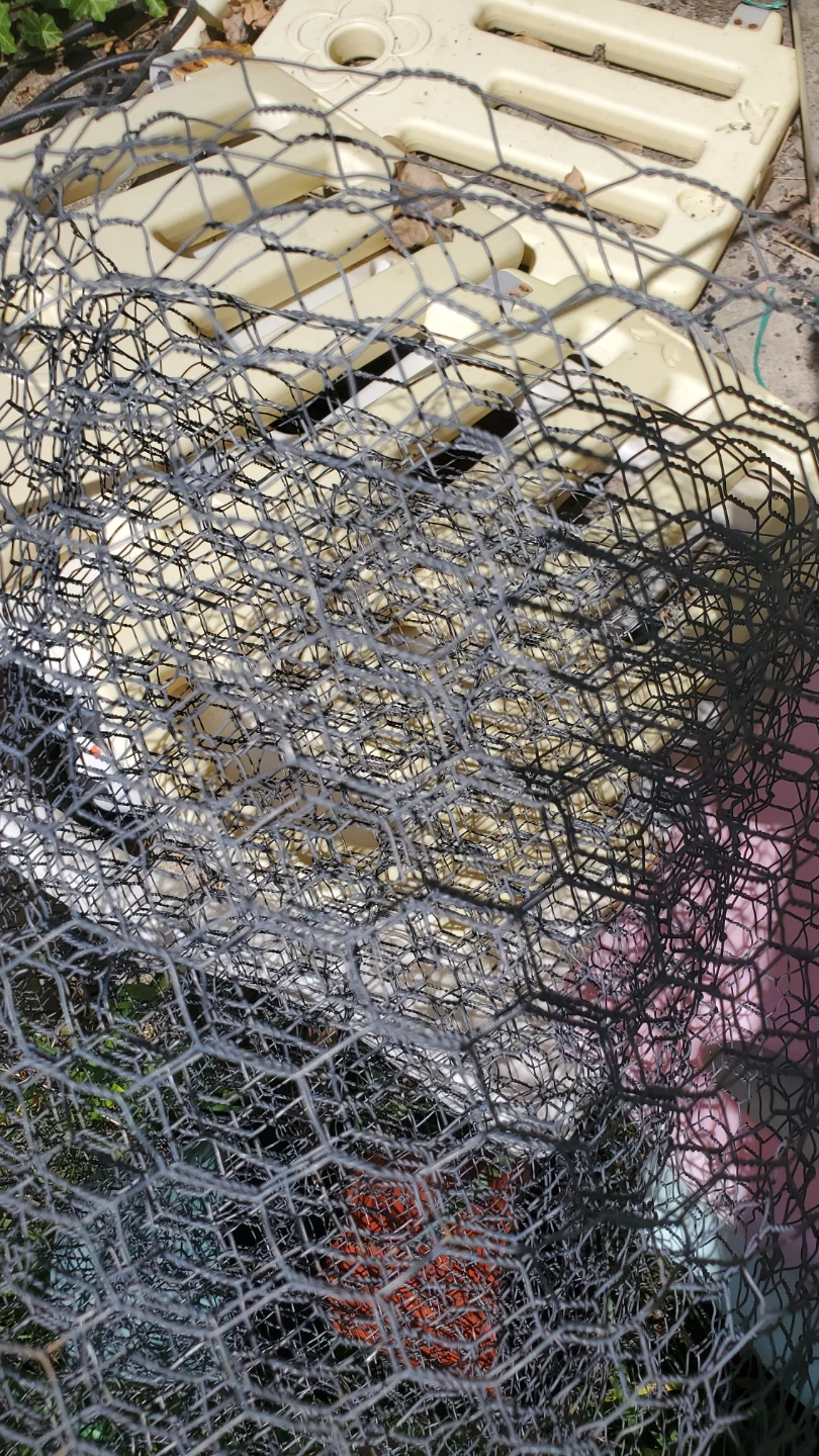 Wire Mesh Cylinder - photo 2