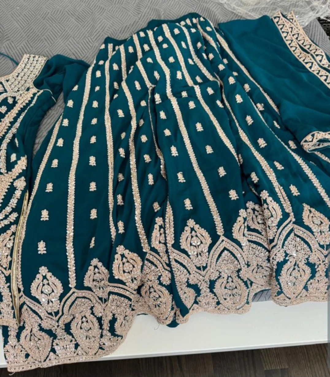 Teal and gold embroidered lehenga choli set - photo 2