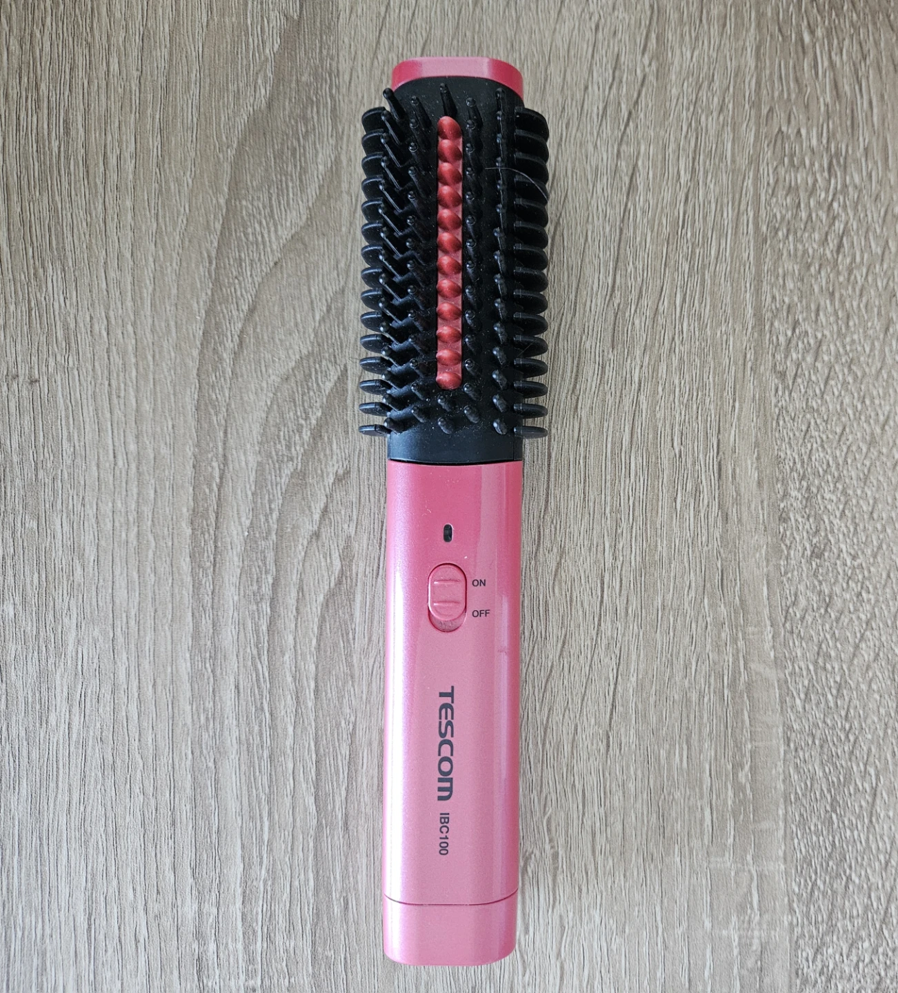 TESCOM IBC100 Hot Brush Styler - Pink