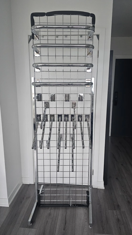 Heavy-Duty Retail Display Grid Rack with Accessories – 84" x 24"