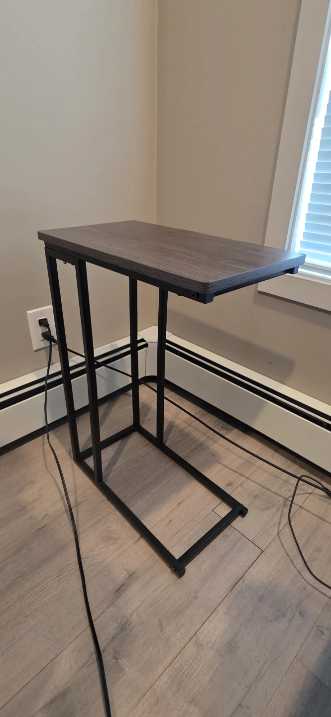 Side table (C-Table)
