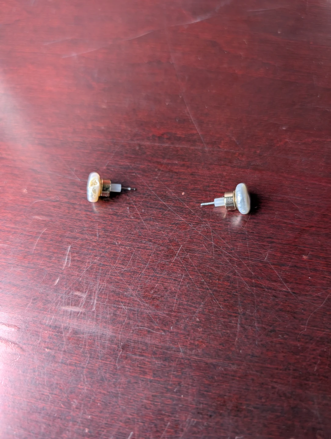 Gold toned Pearl Stud Earrings - photo 3