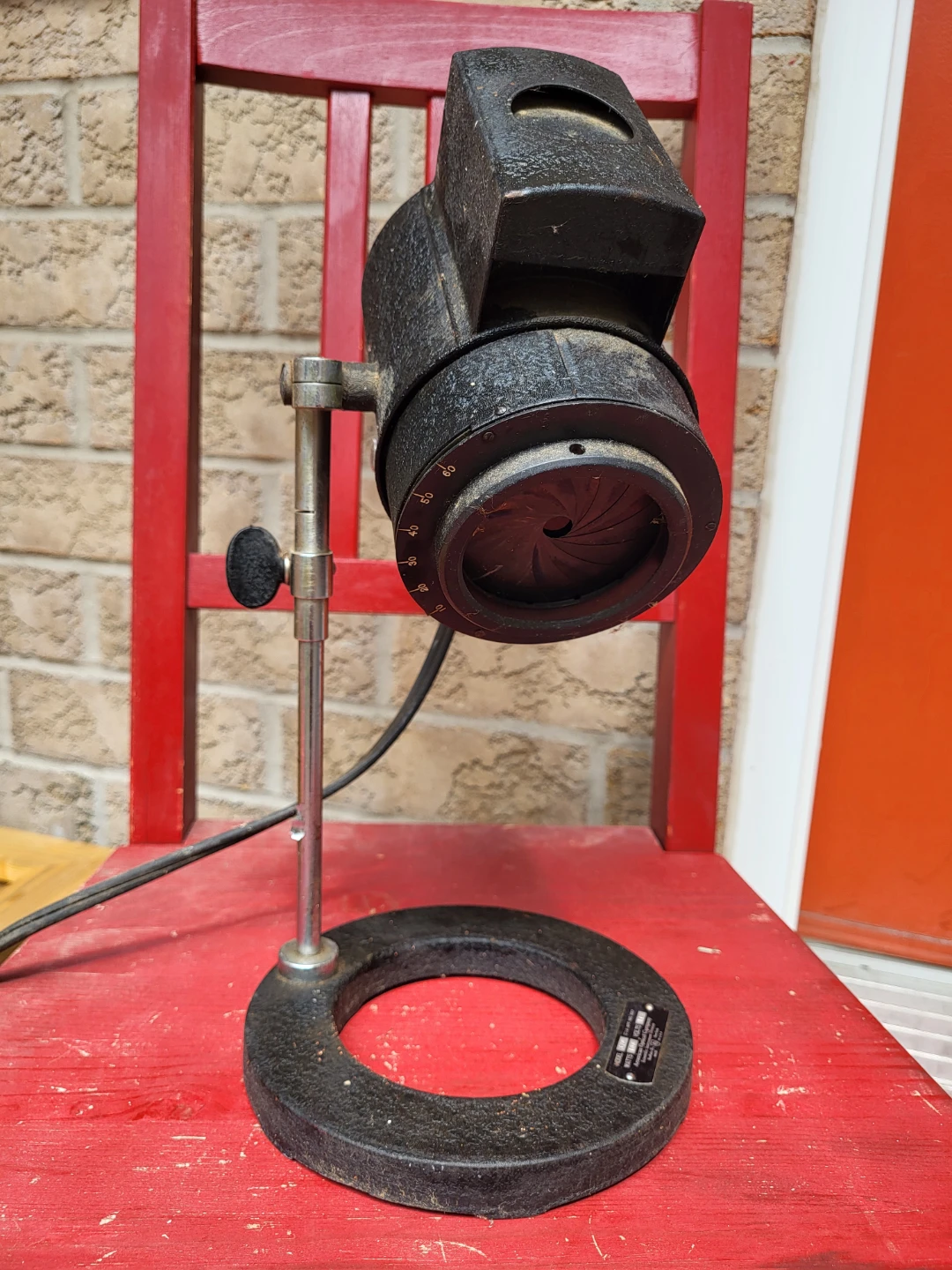American Optical Company Illuminator Lamp Model 370
