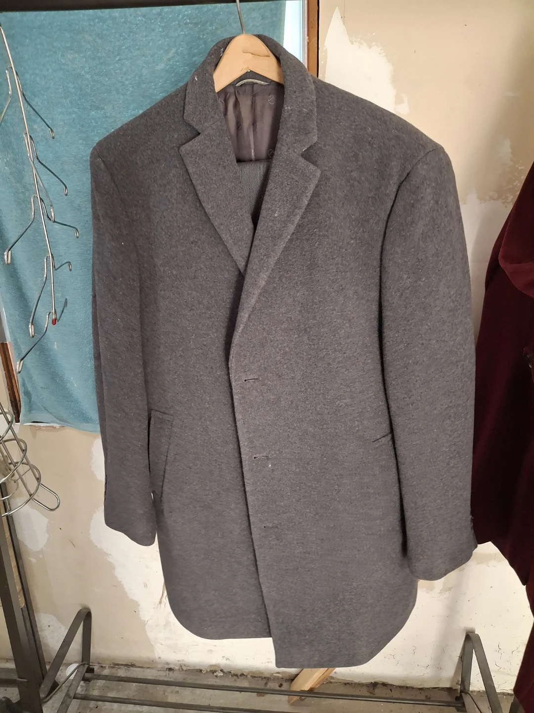 Men's Gray Suit Jacket and Overcoat - photo 2