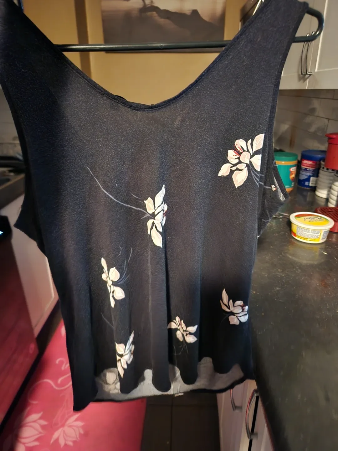 Dynamite Black Floral V-Neck Tank Top with Zipper - photo 2