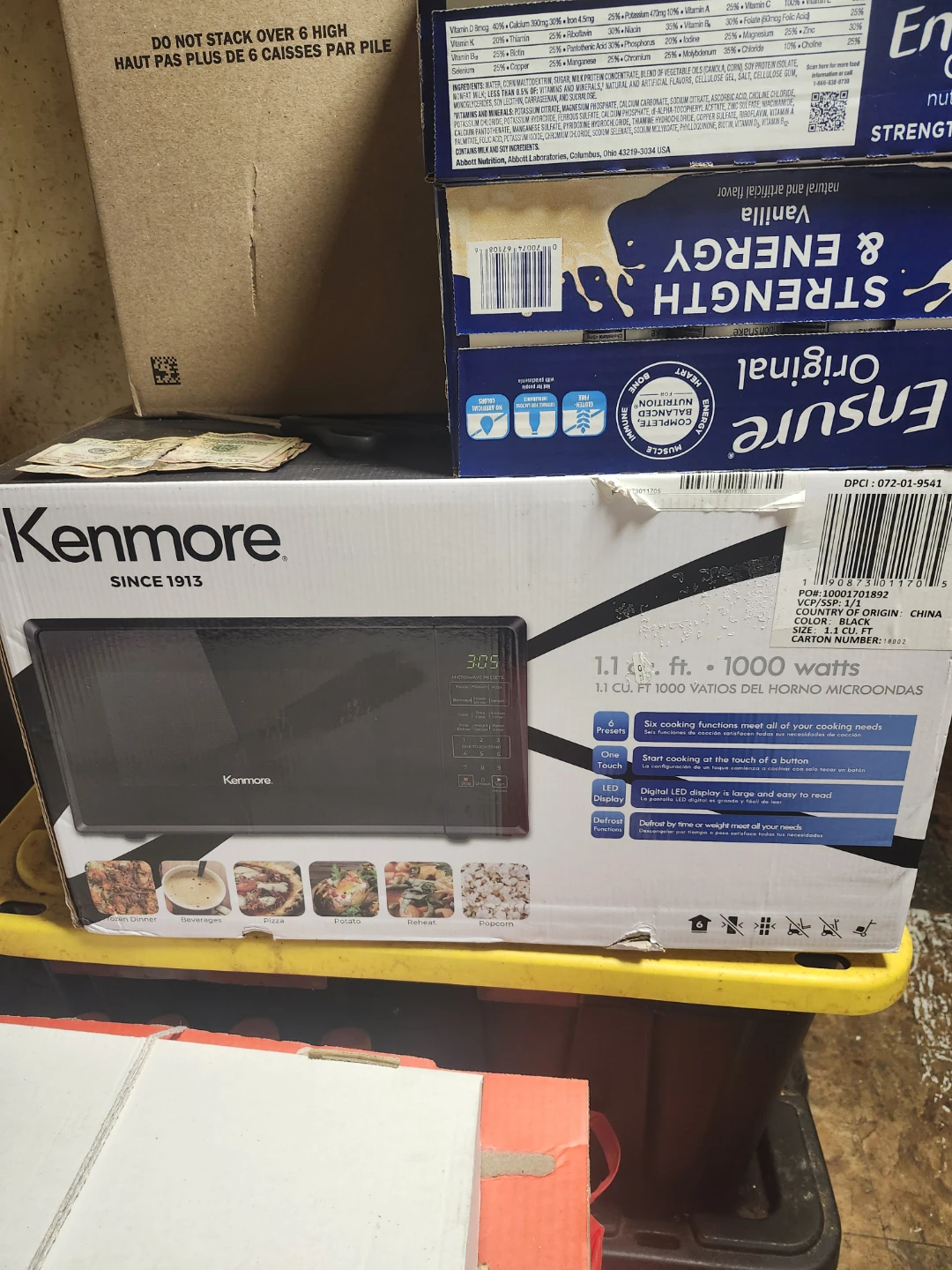 Kenmore Microwave 1.1 cu ft 1000 Watts - Black