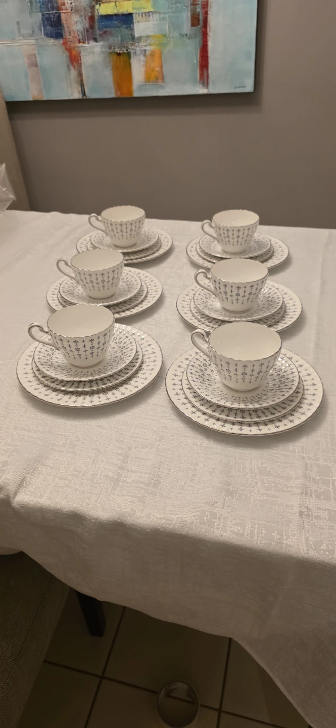 Paragon tea cups set -24 pieces - photo 3