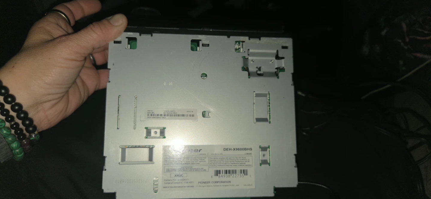 Pioneer DEH-X9600BHS CD Receiver - photo 3