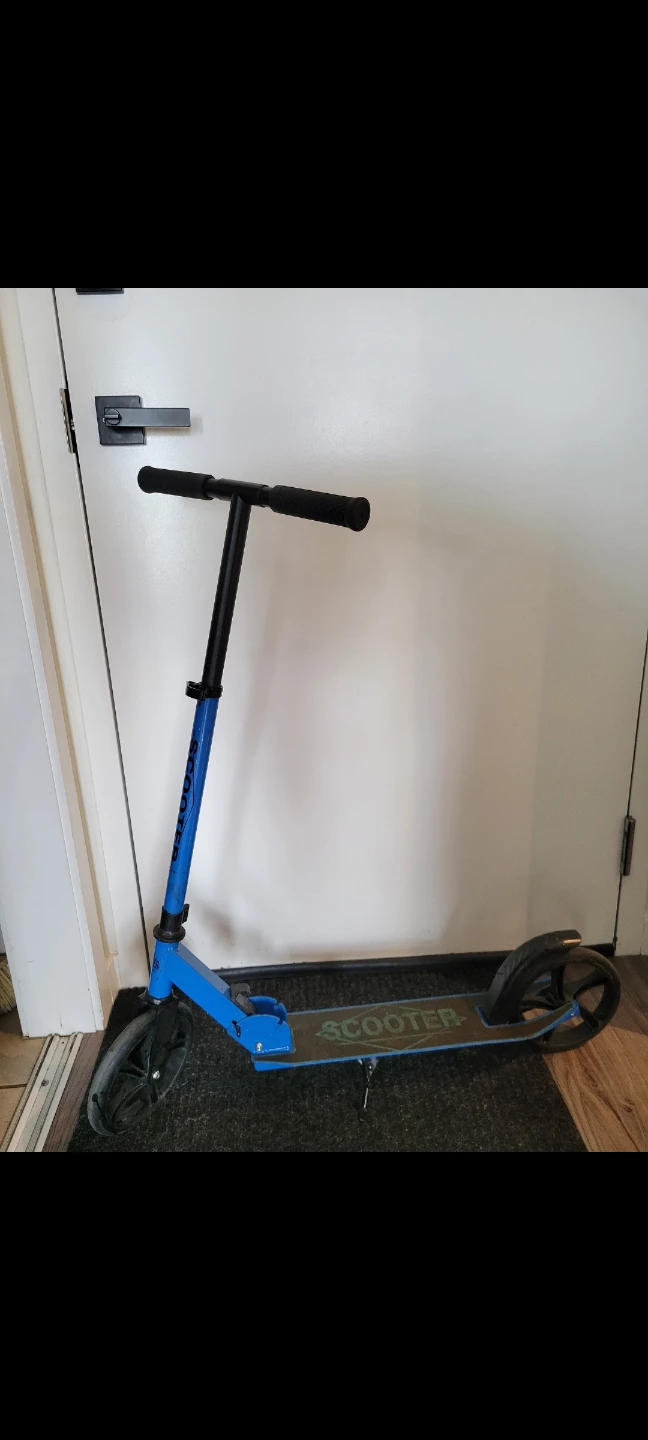 Blue Scooter - photo 3