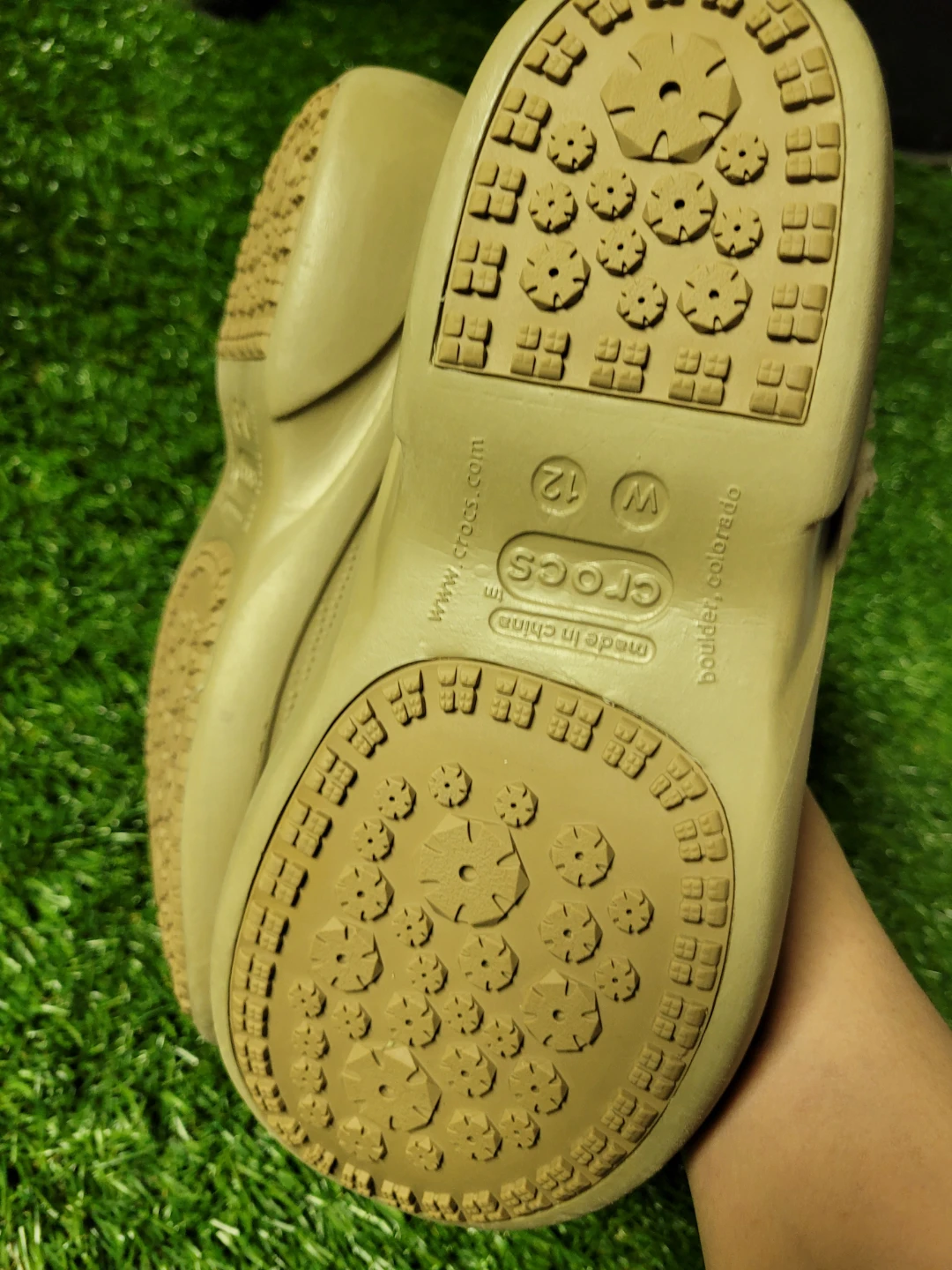 Crocs Women's Boots Size 12 - photo 4
