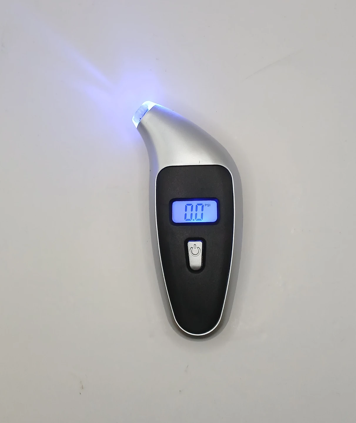 Canada's Garage Digital Tire Pressure Gauge
