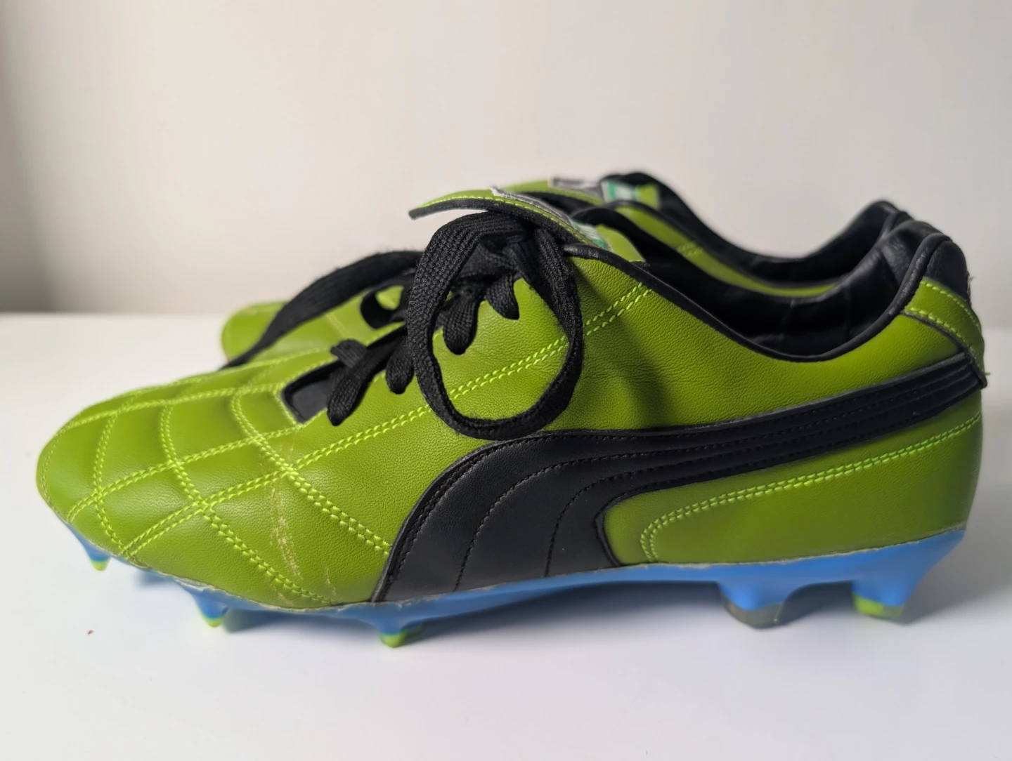 Puma Soccer Cleats - photo 2