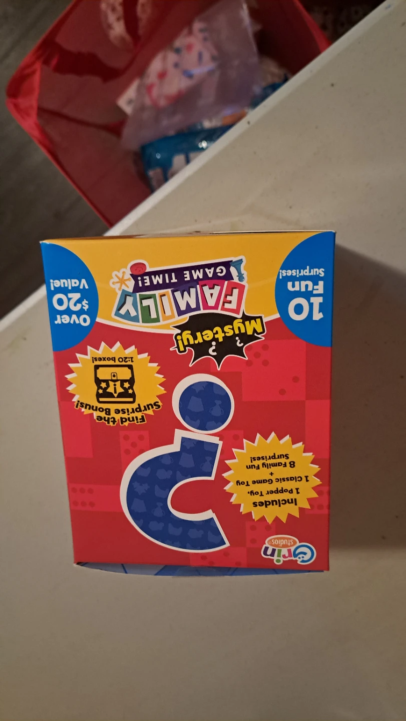 Family Mystery Game Time! Box - photo 3