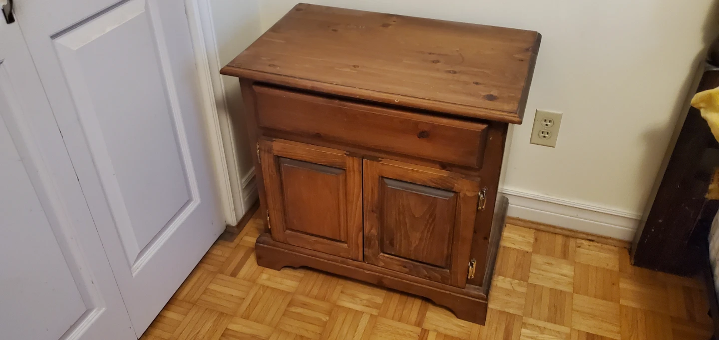 Vintage Wooden Bedroom Set - photo 3